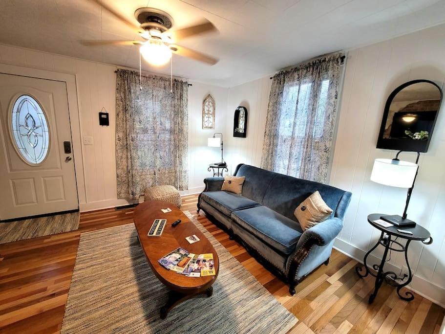 Apple Hill Bungalow, Family And Pet Friendly! Bristol Exteriör bild